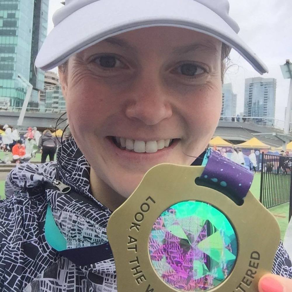 Meet your Posher, Laina